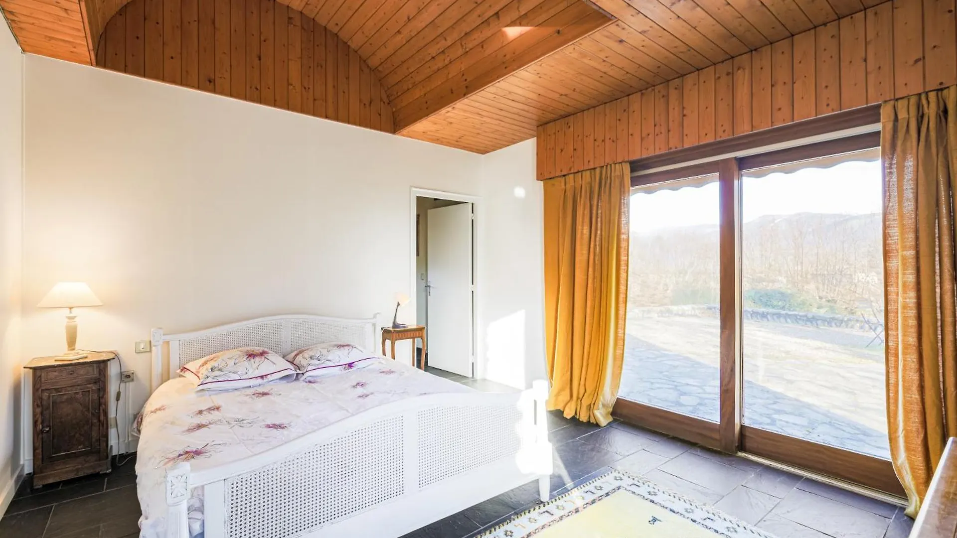 Villa Architecte des années 70 Vif 0*,